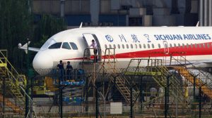 What is going on with airplanes? Sichuan Airlines co-pilot nearly sucked out of broken cockpit window, pilot says