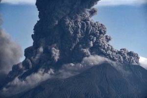 Active Volcanoes today, 18 Jun 2018: Fuego volcano, Ibu, Dukono, Kilauea, Mayon, Yasur, Sakurajima, Sabancaya
