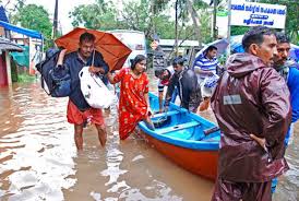 People plucked from rooftops as Indian floods kill 324