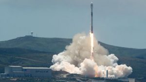 Satellite company partners with Bezos’ Amazon Web Services to bring internet connectivity to the ‘whole planet’ for IOT applications