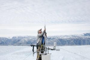 THE STRUGGLE TO TRACK GLOBAL SEA LEVEL RISE DUE TO MELTING GLACIERS