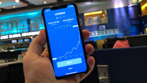 Cryptocurrency giants Coinbase and Circle form joint venture to boost adoption of dollar-backed digital coins; Is this due to many countries ceasing the use of the US Dollar?