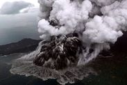 Indonesia tsunami: People told ‘stay away from sea’ as fears grow of more horror in the days ahead