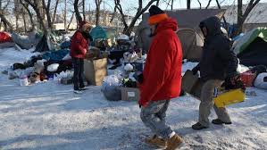 Good Samaritan picks up hotel tab for 70 homeless cleared from camp in downtown Chicago
