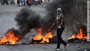 5 Americans arrested in Haiti as violent protests continue