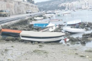 Tsunami of meteorological origin hits Malta, smashing boats onshore