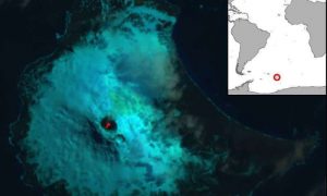 Rare Lava Lake Found on Top of Sub-Antarctic Volcano