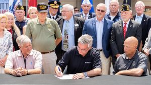 Indiana Veterans, Spouses Get Tax Break On Retirement Pay