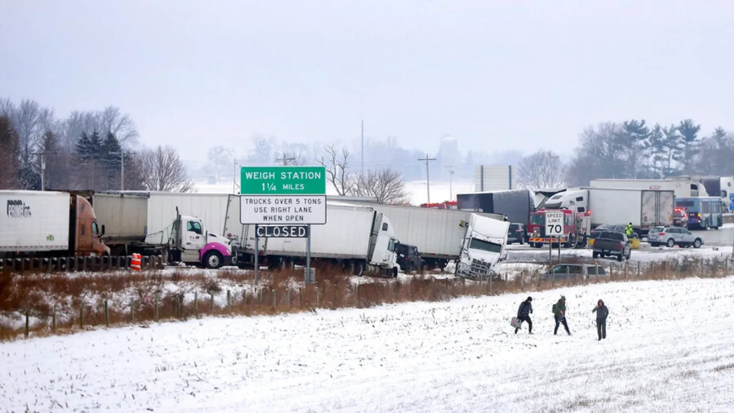 Horrific 85-vehicle pileup in Wisconsin injures 27, blocks major interstate for hours in both directions