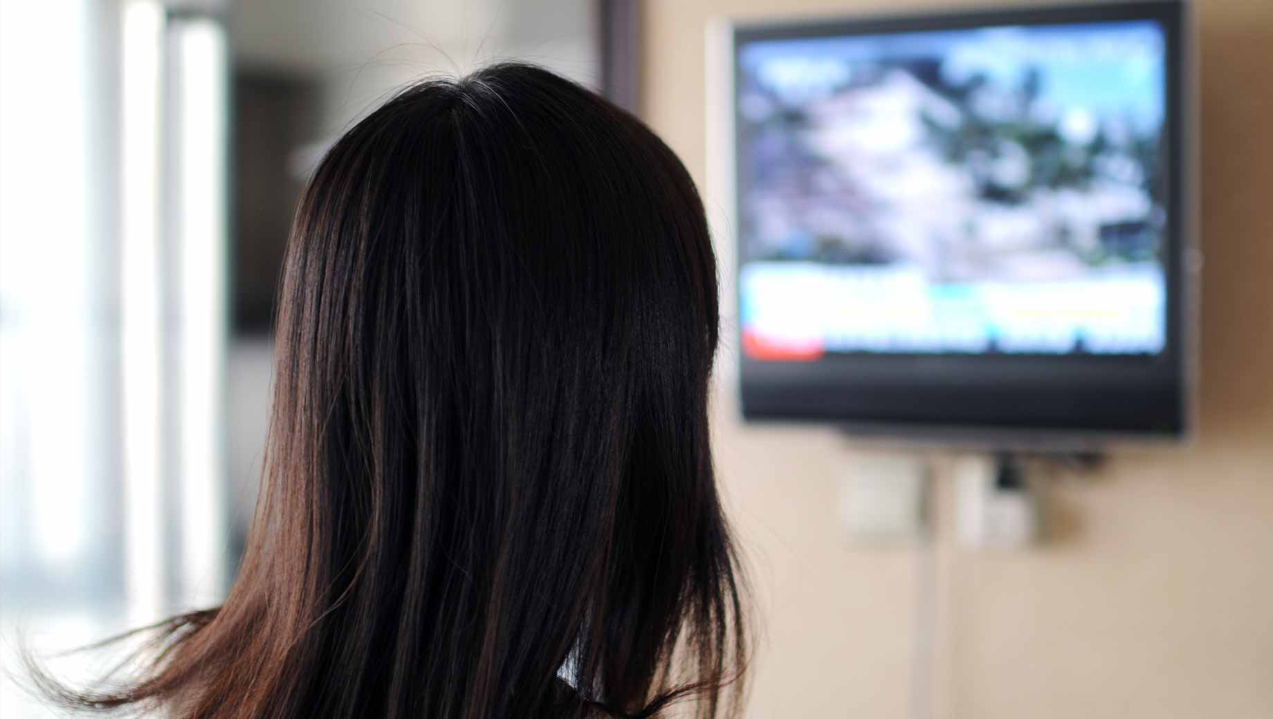 Media Confidence in U.S. Matches 2016 Record Low