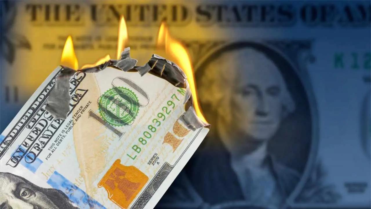 BRICS: Major US Bank Predicts Future of US Dollar