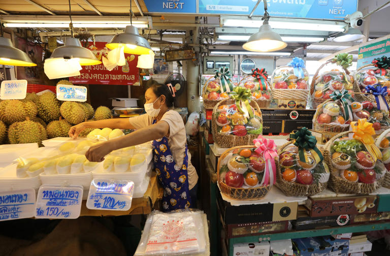 World banks warn Global economy headed for worst half-decade in 30 years