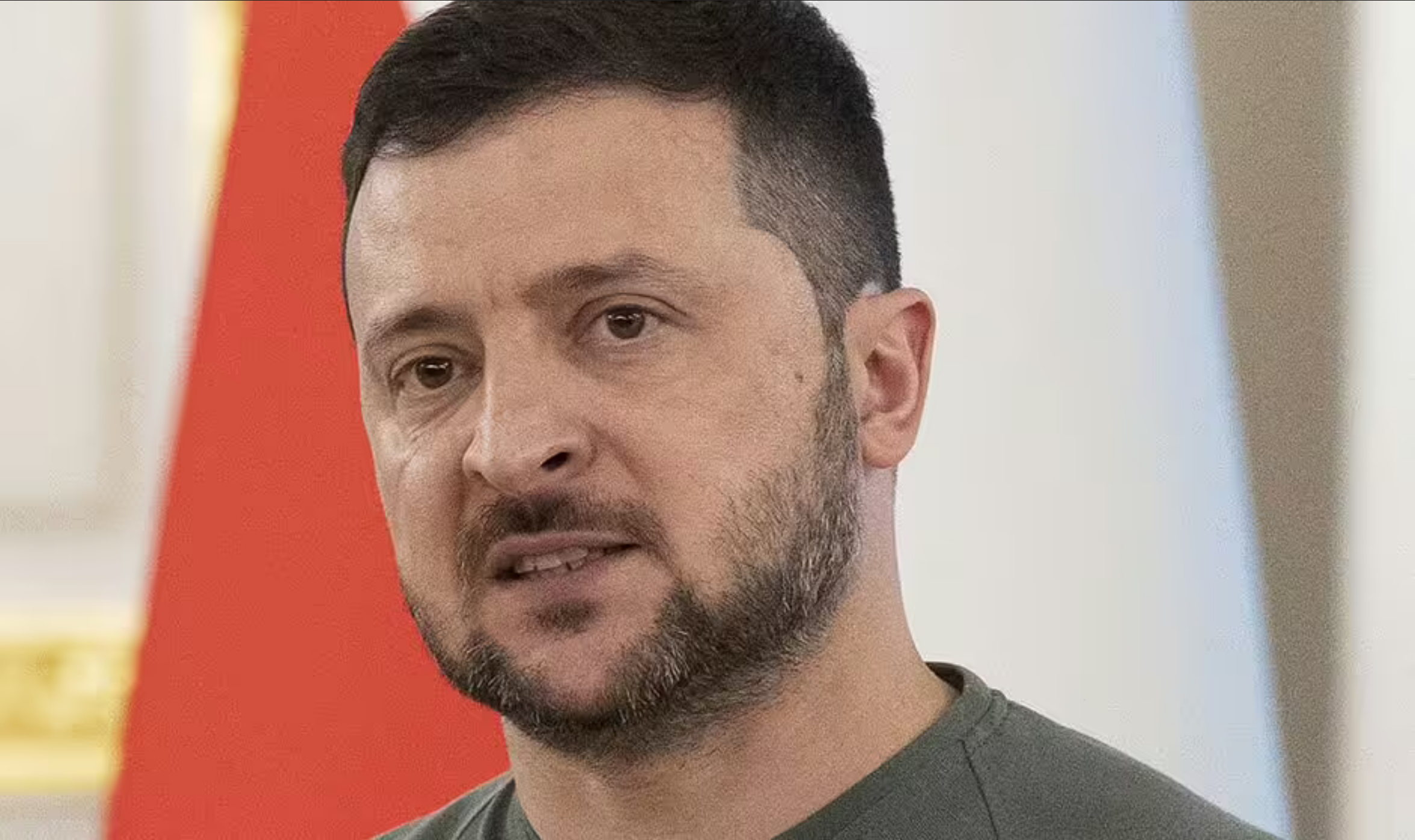 Ukraine President Zelensky calls in Switzerland to organize peace deal as Russia hits back