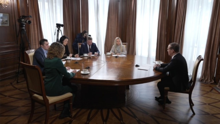 Kiev and Odessa are ours – Medvedev