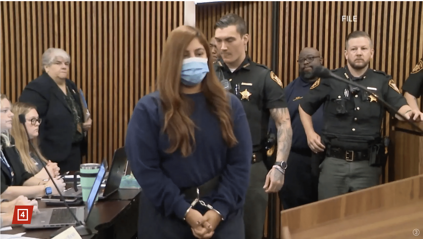 Ohio mother leaves 16-month-old daughter to starve to death for 10 days while soaking up the sun on Puerto Rico beach