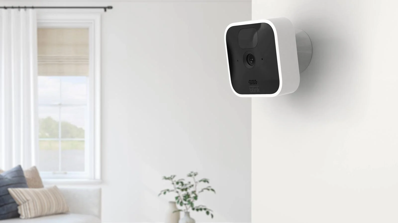 Airbnb Bans Hosts From Using Indoor Cameras, Citing Privacy Concerns