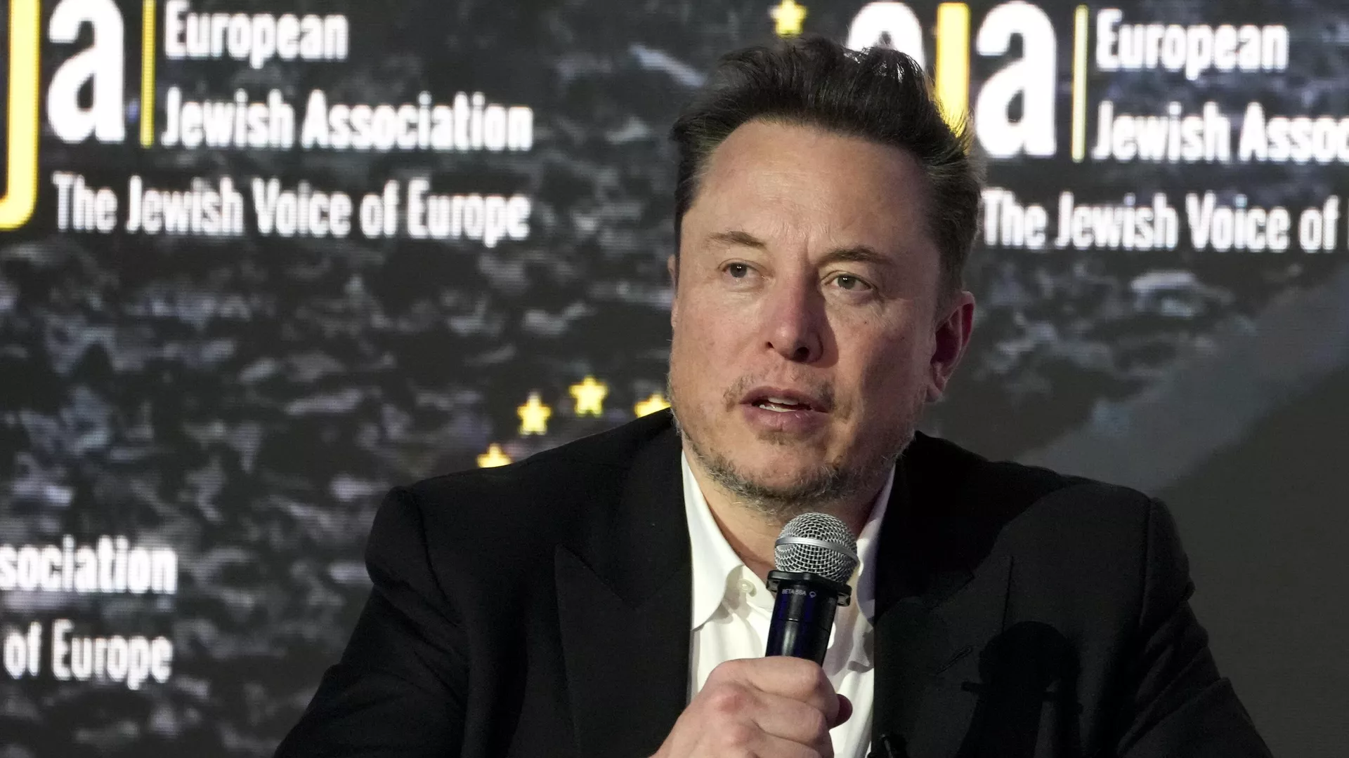 Musk Vows to Expose Top Brazilian Judge’s Crimes After Suspension of X