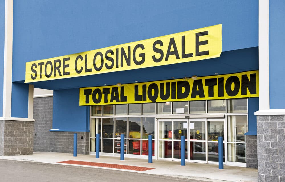 US retail sales have just experienced the largest drop in nearly two years