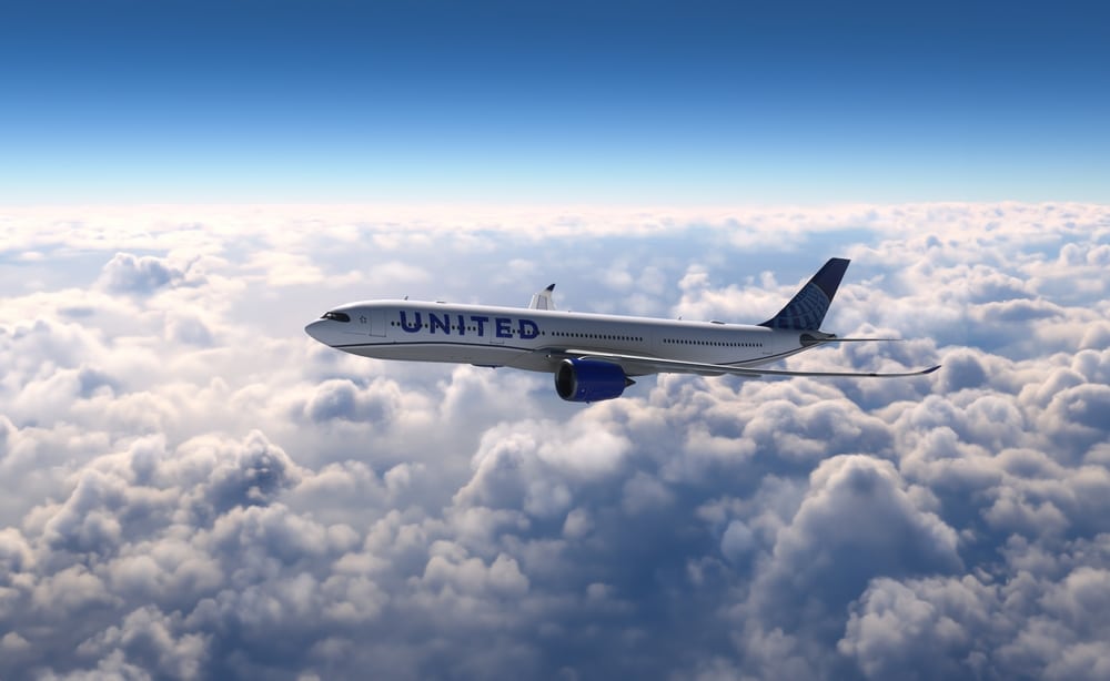 Another Airline flight was forced to make an emergency landing