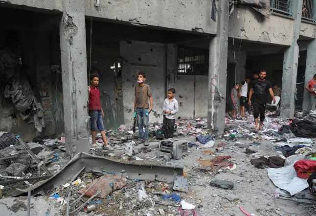 IDF kills women and children in Gaza beachfront café bombing