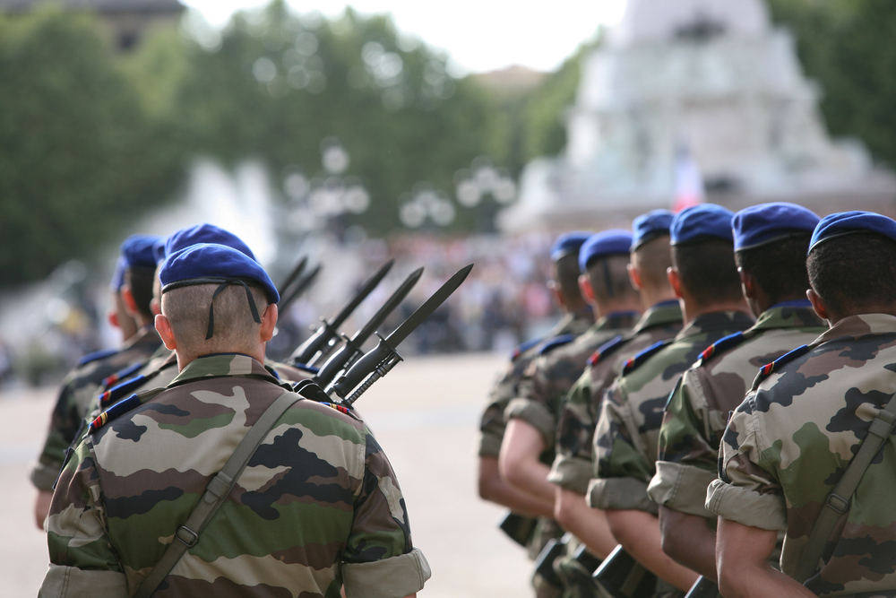 France and UK Reportedly Prepare 50,000 Troops for Ukraine Deployment