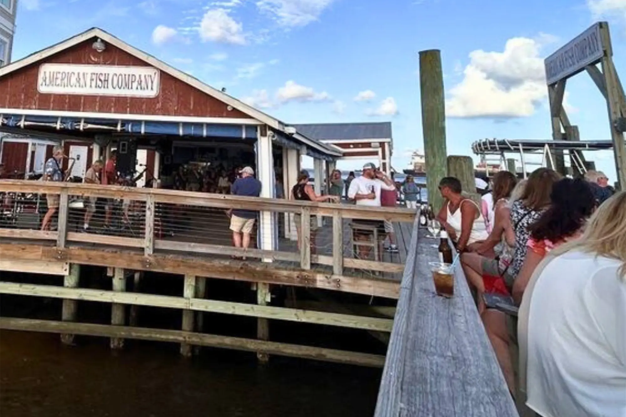 3 dead, 8 injured after gunman on boat opens fire on crowd at dockside NC restaurant on Saturday night