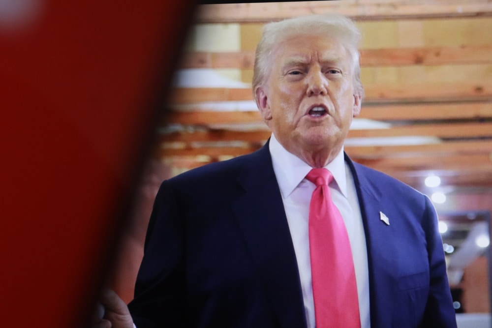 Trump tells hundreds of Generals the Military should be used to fight ‘Enemy Within’