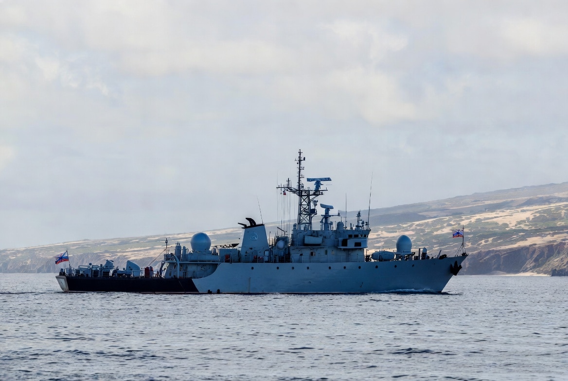 Russian military spy ship tracked just 15 miles off Hawaii coast