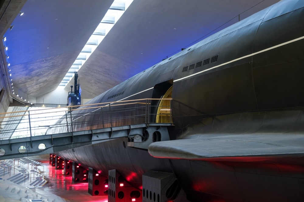 Putin flaunts new nuke submarine to fire ‘doomsday’ Poseidon torpedoes