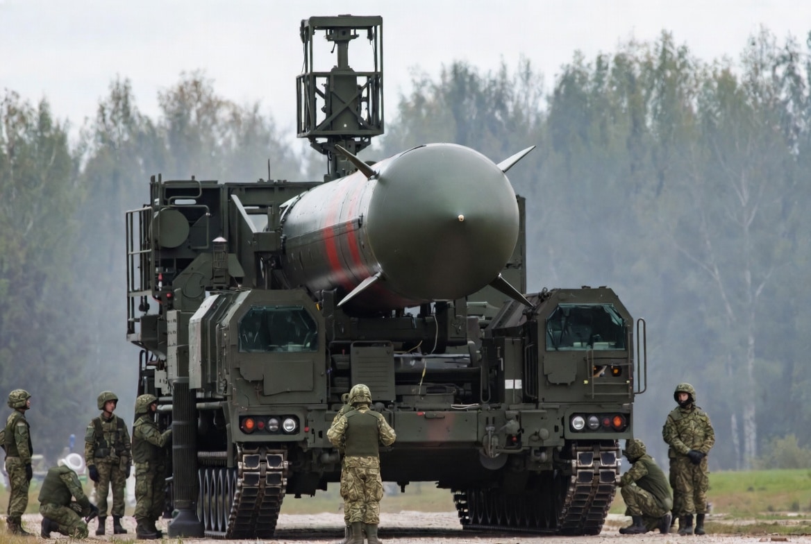 Despite “peace talks” Putin deploys ‘unstoppable’ nuclear-capable Oreshnik missile