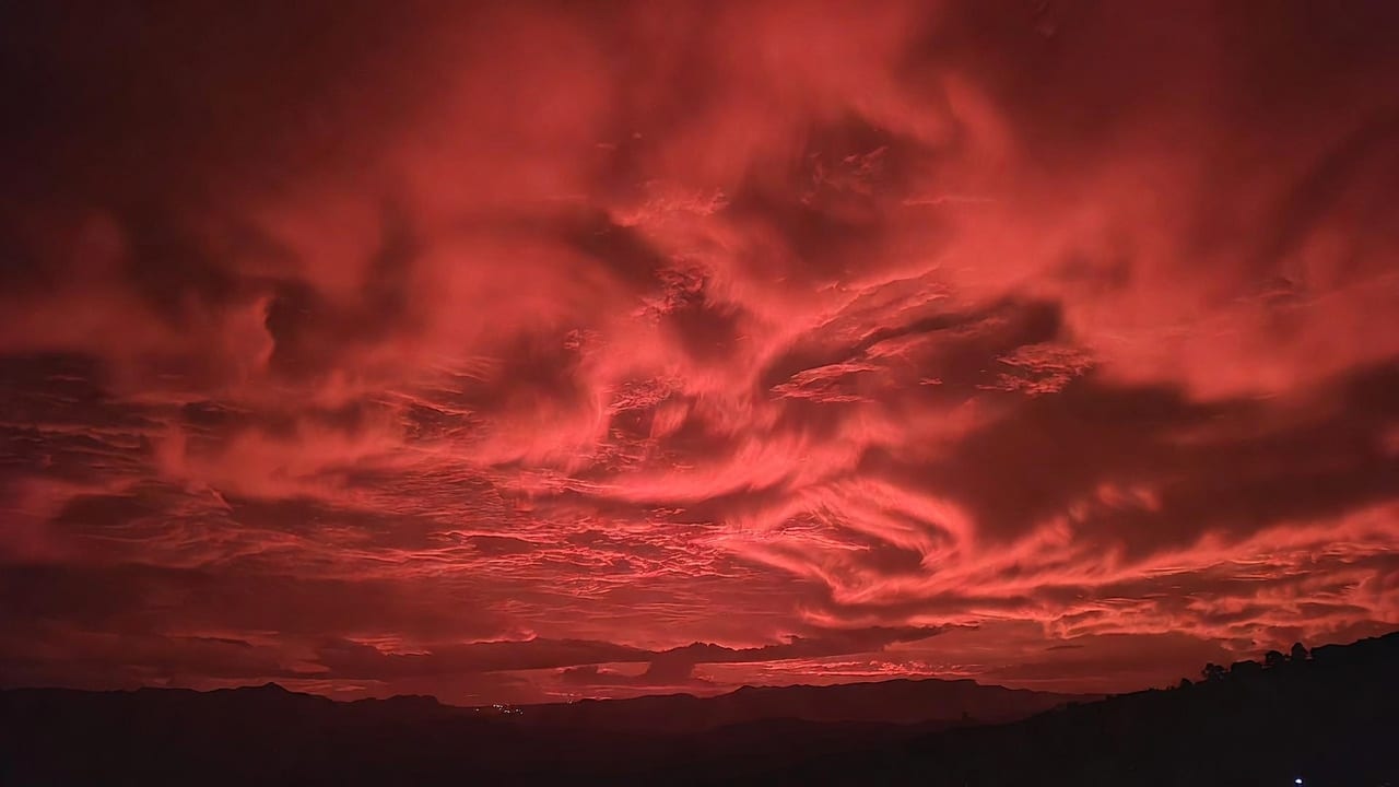 Australian Sky Turns an Apocalyptic Blood Red