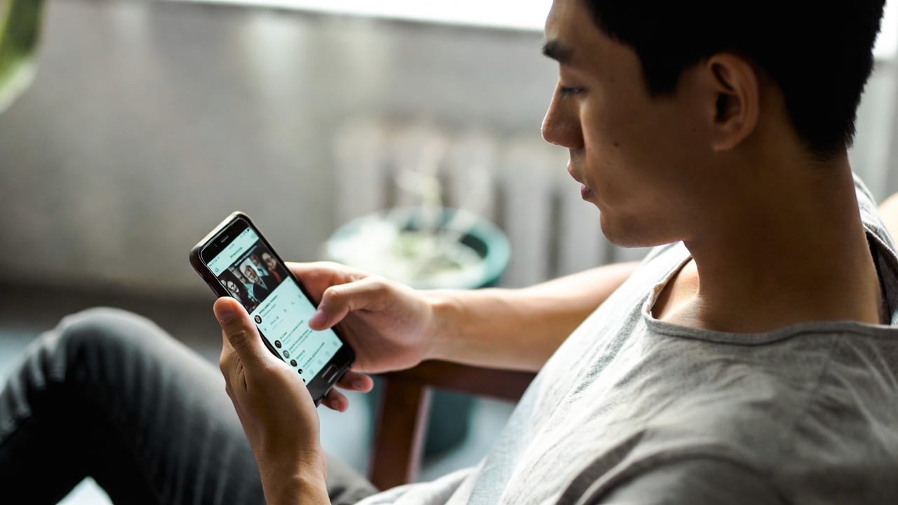 New Christian phone network aims to block Adult Industry and LGBT content