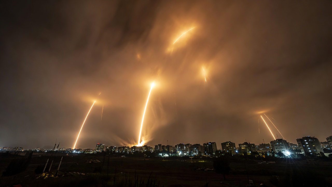 Iran targets Gulf nations with missiles after Trump claimed Tehran asked him to stop US airstrikes